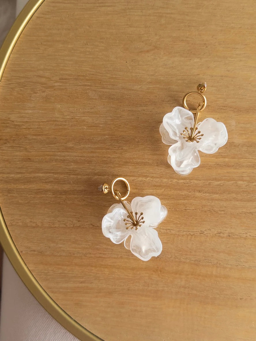 Maga Earrings