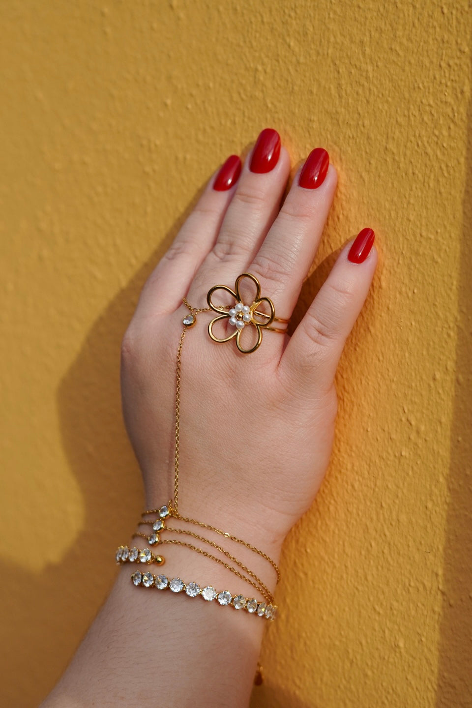 Brisa Hand Chain